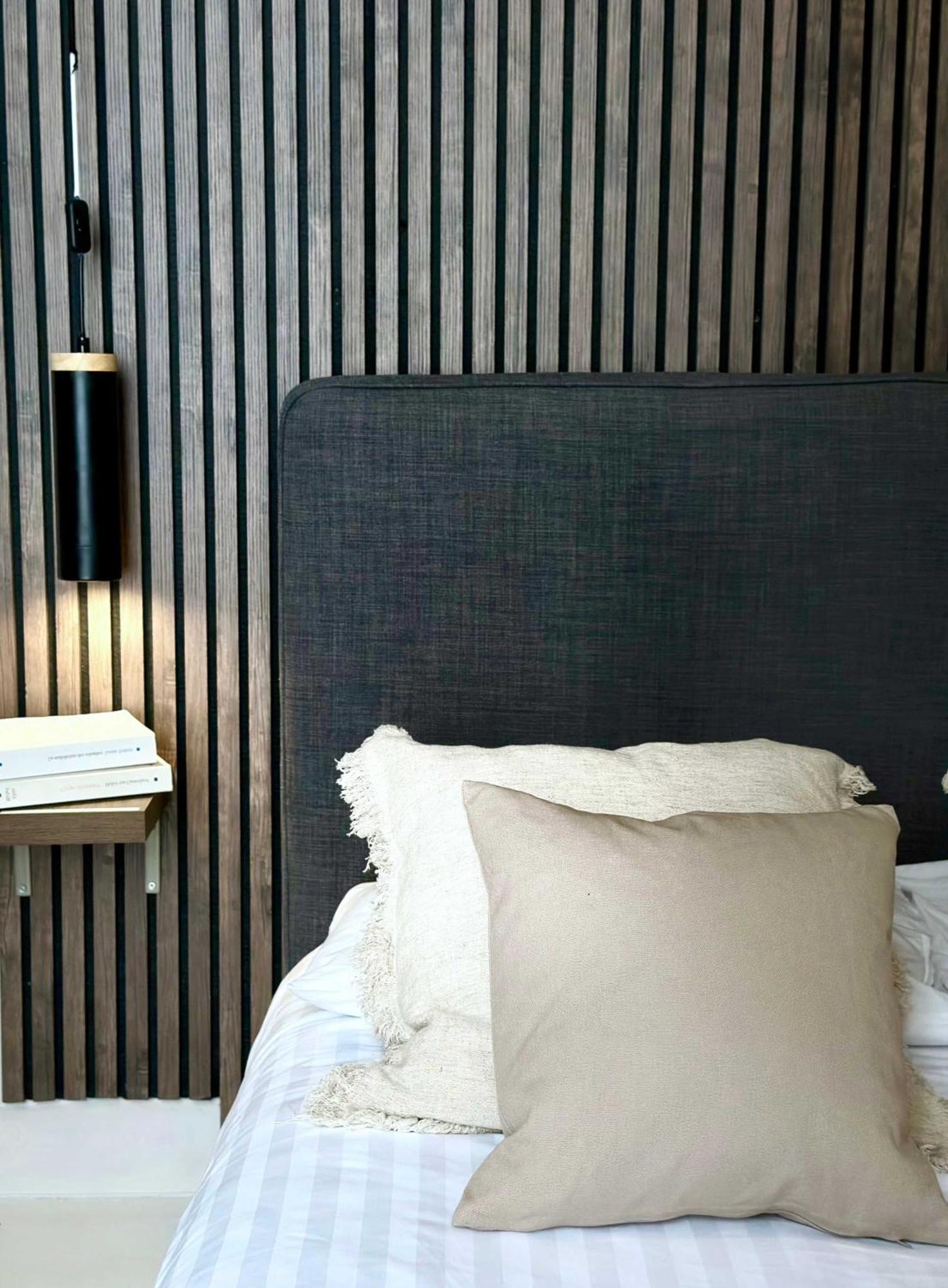 パリRenovated Champs-Elysees Retreatアパートメント エクステリア 写真
